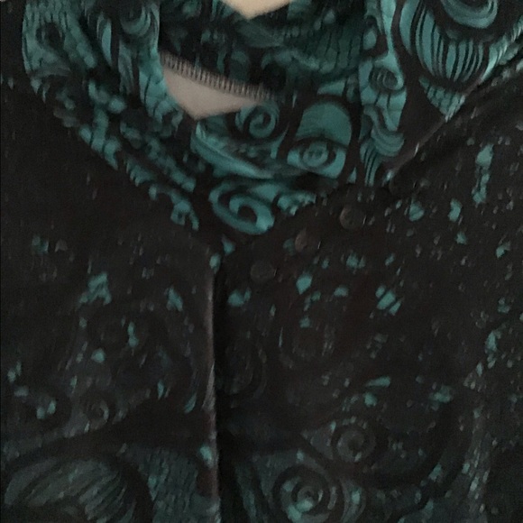 Silky tunic top - Picture 3 of 3